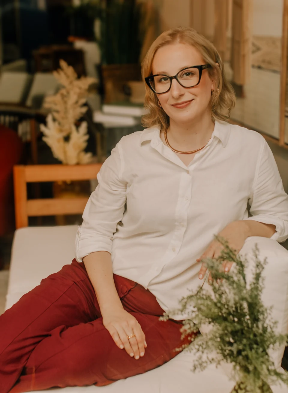Caroline em seu consultório